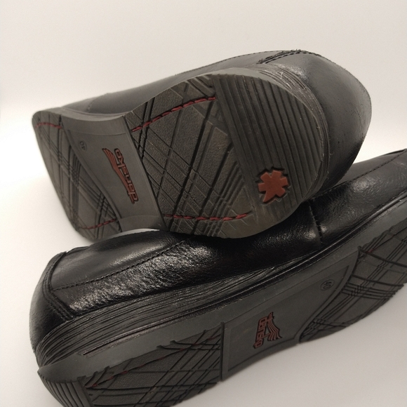 Dansko Womens Mary Jane Leather Clog Shoes - Picture 3 of 7